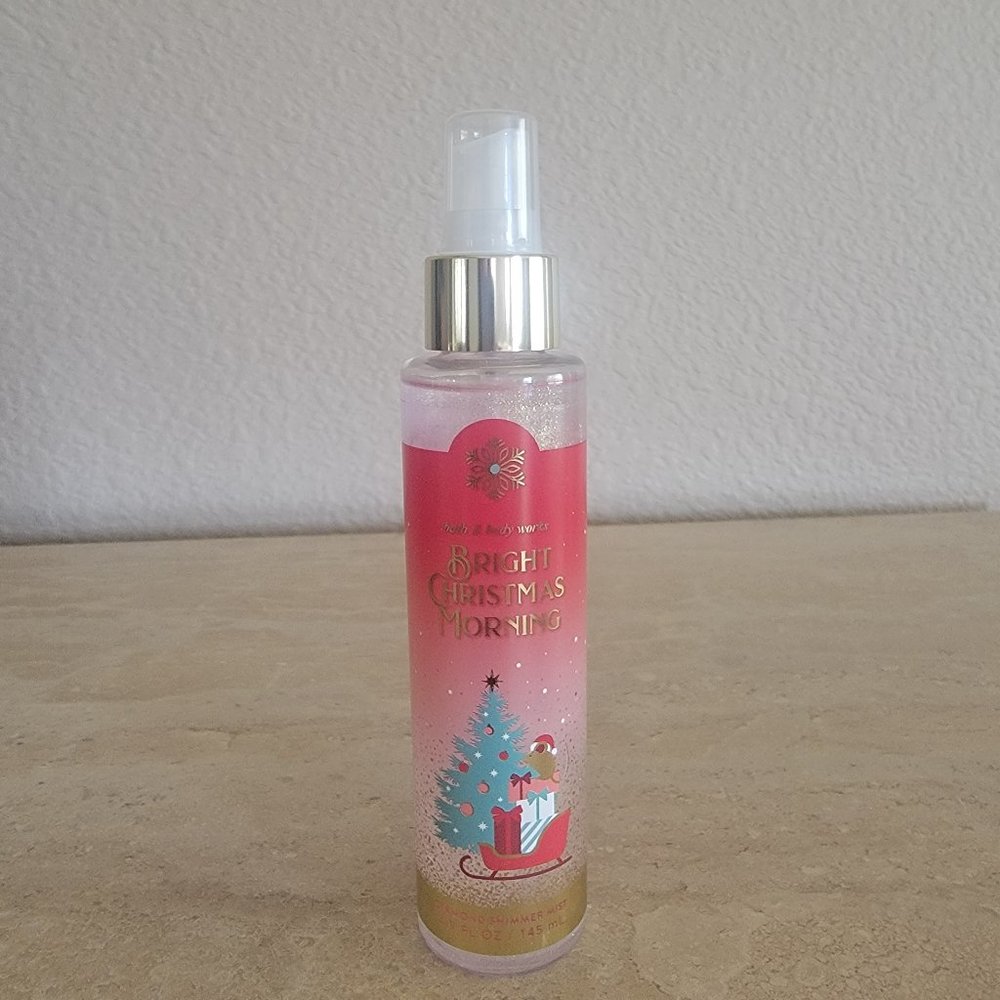 Bath & Body Works Bright Christmas Morning Diamond Shimmer Mist 4.9 fl oz NEW - Picture 1 of 2